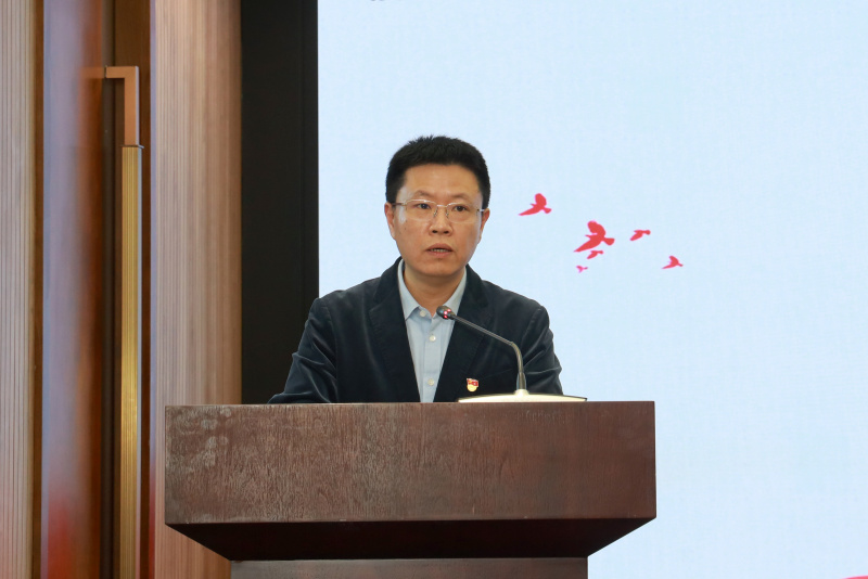 集團黨建聯(lián)建推進會暨重點協(xié)同項目發(fā)布會 來濤.jpg